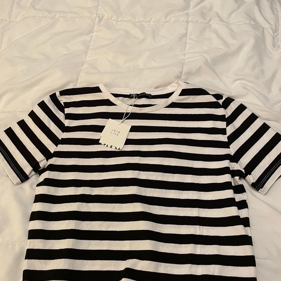 Zara Cropped Black & White striped crop top Large - Picture 2 of 6
